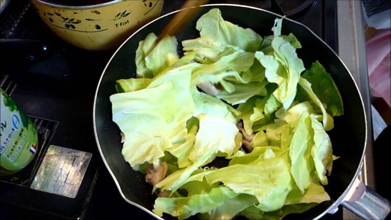 【レシピ】鶏肉とキャベツのマヨ醤油炒め How to make fried chicken and cabbage