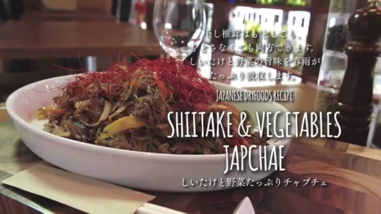 旨みがたっぷり！しいたけと野菜たっぷりチャプチェ