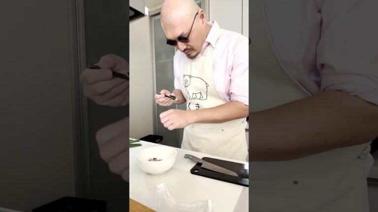 【ジョーさん。流】おうちで作る刺身丼界トップ！？ぶりのネギ塩ユッケ丼 #shorts