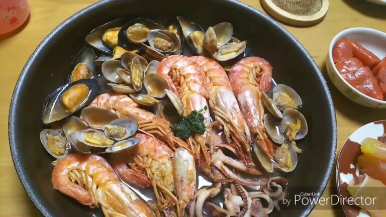 魚介類の白ワイン蒸し   dinner ディナー 【Japan's Food】