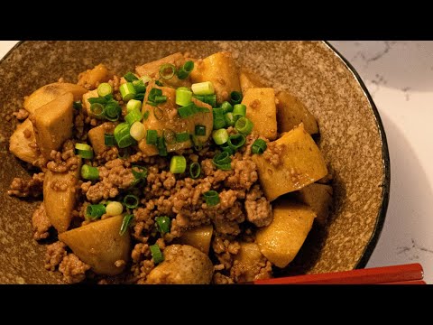 【家庭料理の鉄板】里芋とひき肉の煮っころがし #shorts