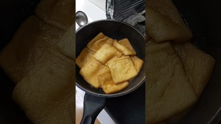 明日の弁当はおいなりさんOne of the popular dishes in Japan