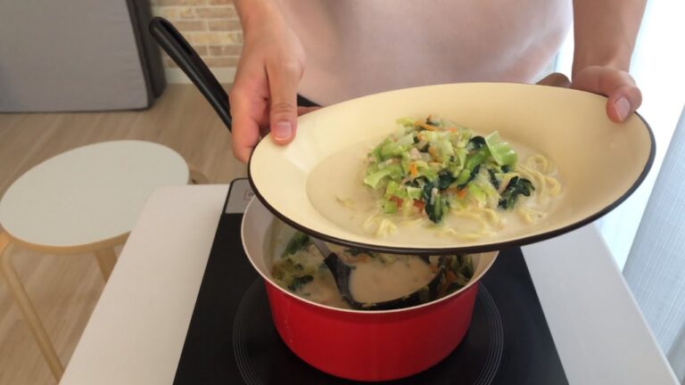 【栄養学生】栄養満点、健康豆乳スープの作り方｜料理vlog#009