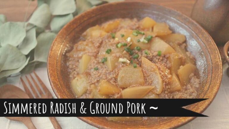 Simmered Radish & Ground Pork / 大根とひき肉のとろとろ煮