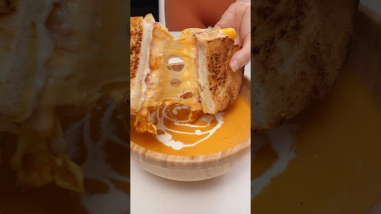 今が旬のバターナッツカボチャスープ🎃🥪