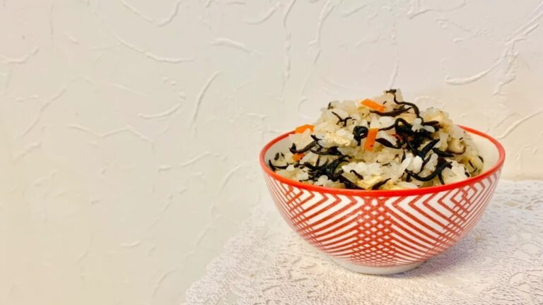 #shorts 【ひじきの炊込みご飯】子供から大人まで／人気メニュー／栄養満足炊込みご飯／早い者勝ち／本編概要欄に材料の記載あり#ひじきの炊込みご飯#ひじきご飯#ひじき#炊き込みご飯#子供大好き#人気