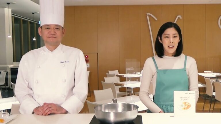 シェフ直伝！オリジナルシーフードカレー　アレンジレシピ　ーカレーカルボナーラ編ー