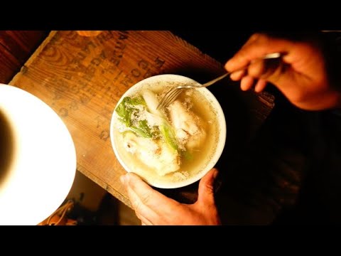 手羽元とネギだけの絶品チキンスープ