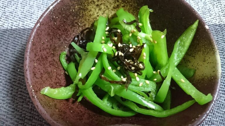 超絶簡単おつまみ！ピーマンの塩昆布和え