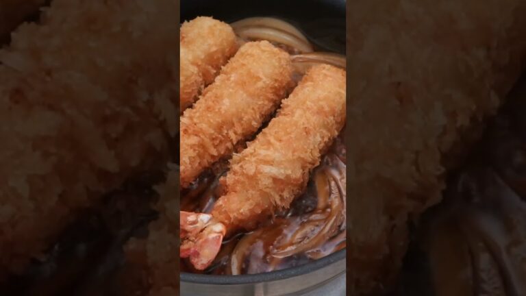 ふわとろ卵&しみしみえび天！間違いのない美味しさ！#tiktok#shorts#エビレシピ#冷凍エビフライ#冷凍食品#えび#オオゼキ#料理#丼ぶり