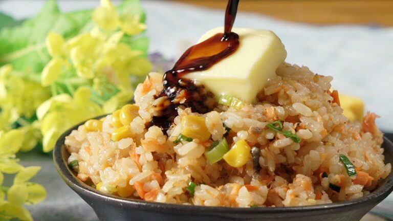 【アラスカ産 天然の鮭で🐟✨】鮭と醤油バターコーン炊き込みご飯