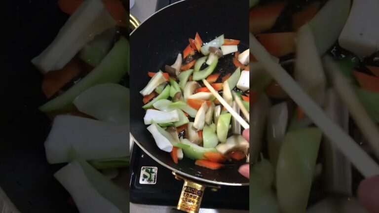 海鮮のふわふわ卵白炒め