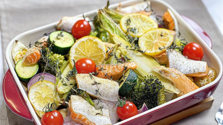 【鮭ハラスのギュウギュウ焼き】旬の野菜と鮭ハラスでギュウギュウ焼きを作りました【ハラスレシピ】【サーモン】【春レシピ】