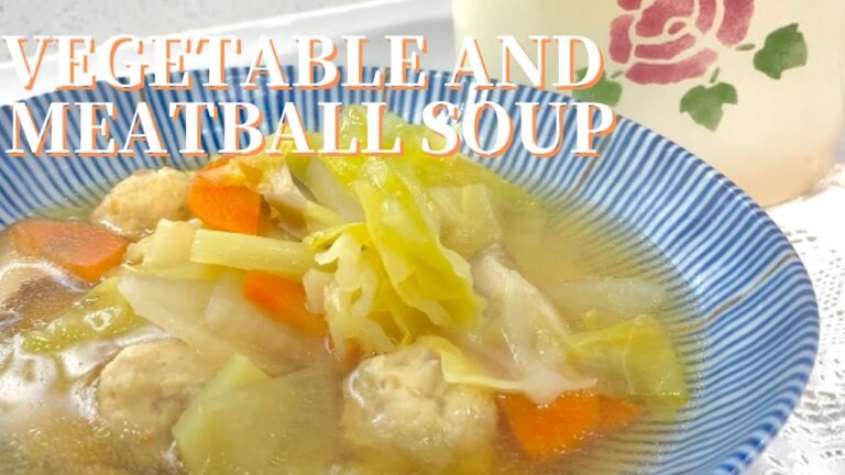 【料理】野菜たっぷり肉だんごスープ。お手頃の材料をコトコト煮込む時短料理をご紹介。