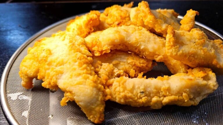 最強のころもがやっと完成しました。鶏むね肉が異常にうまくなる【クリスピーチキン】の作り方