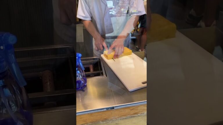 卵焼き職人さんの手元#shorts