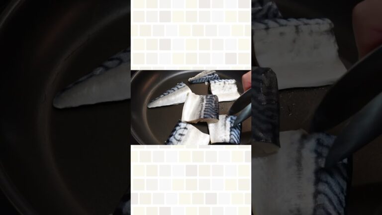 サバが超美味しく食べられるレシピ。（鯖のカレー煮）#shorts