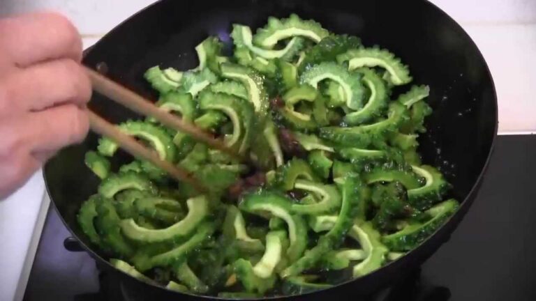 ゴーヤの佃煮の作り方  （苦みも旨味）