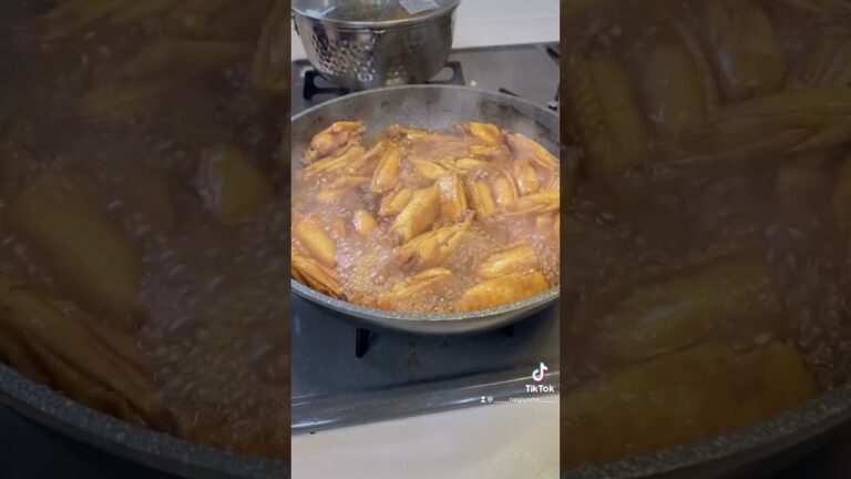 ４児ママ〜手羽中コーラ煮〜