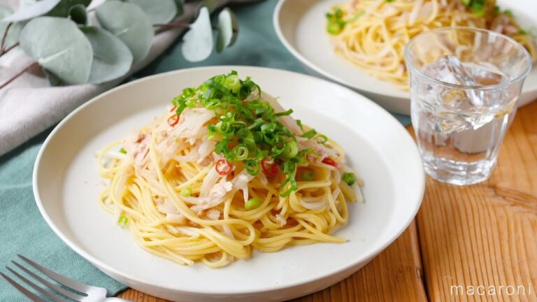 【もやしとツナのピリ辛和風パスタ】ワンパンでパパッと完成！もやしでボリュームUP♪｜macaroni（マカロニ）