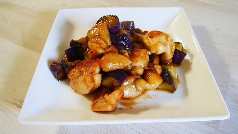 ぷりぷり鶏肉とトロトロ茄子の甘酢炒め　はご飯泥棒です