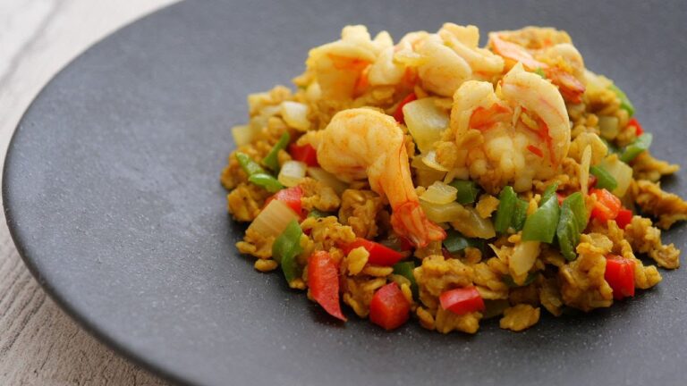 糖質offしたい人向けレシピ① レンジで3分♪オートミールでカレーピラフ | Oatmeal Curry Pilaf
