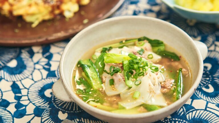 包まず簡単♪ピリ辛ワンタンスープ