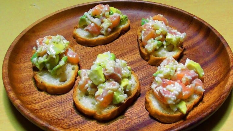 おいしくて簡単　サーモンとアボカドのタルタル