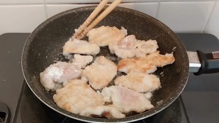 【お得なレシピ】コスパ最強！柔らか鶏むね肉で作る『揚げないおろしポン酢チキン』