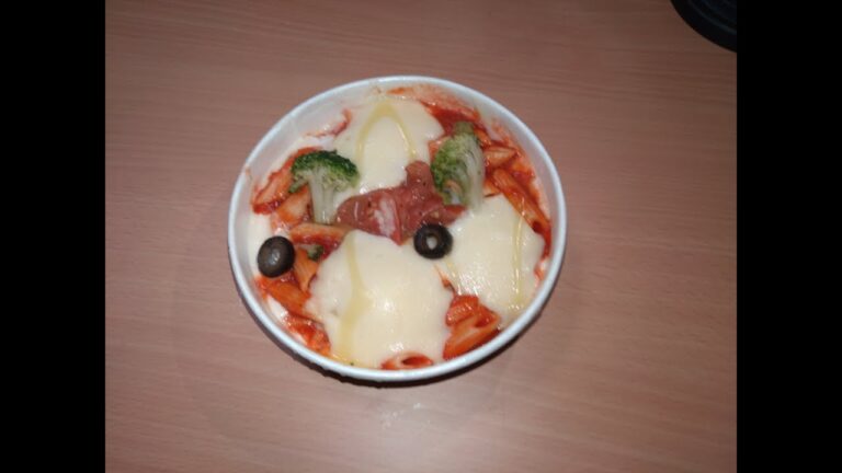 【セブン】まだあったのか！？パスタ系グラタン【新商品】【たっぷりチーズのマルゲリータ風グラタン】