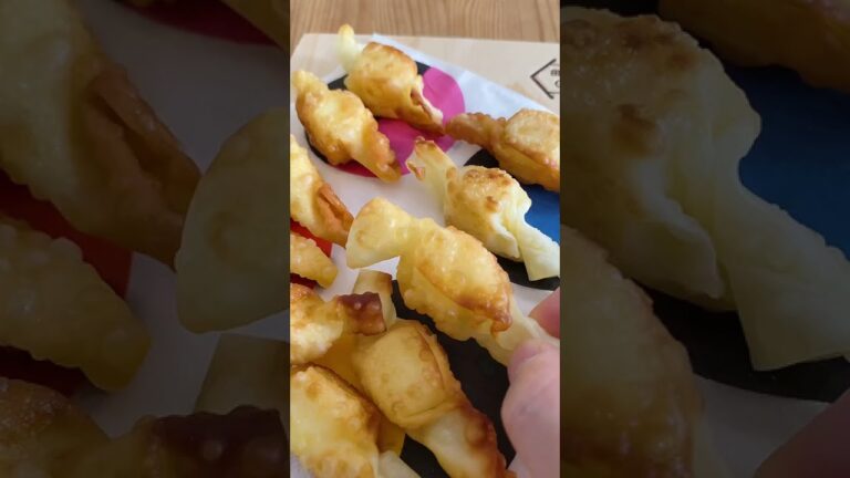 揚げキャンディチーズ| Fried candy cheese with dumpling skin|#shorts