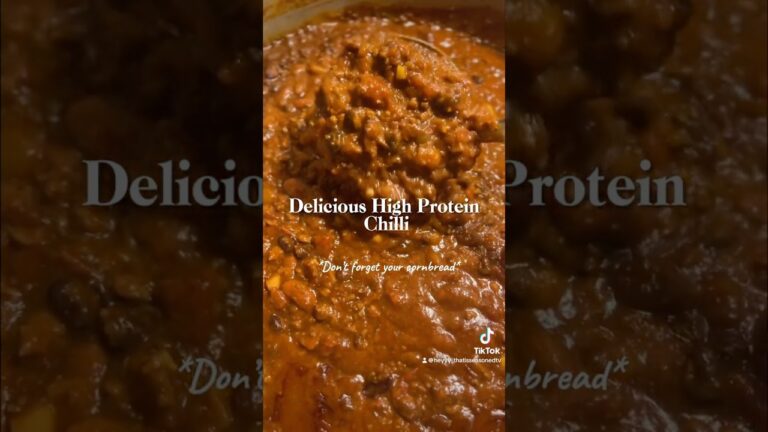 *CHILLI* THE FOOTBALL SEASON FOOD STAPLES!