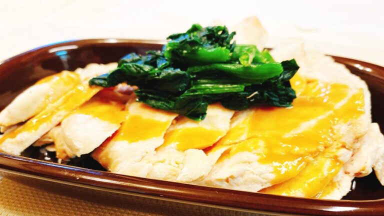 鶏むね肉の蒸し鶏【レンジで簡単レシピ】ヘルシー、ダイエットにぴったり！おつまみや時間ない時の夕飯の一品に！悪魔的な旨さ【時短料理研究♪あいこチャンネル】