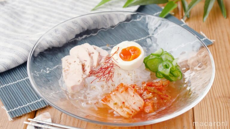 【さっぱりおいしい♪しらたき冷麺】ヘルシーランチにおすすめ！さっぱりおいしい♪｜macaroni（マカロニ）