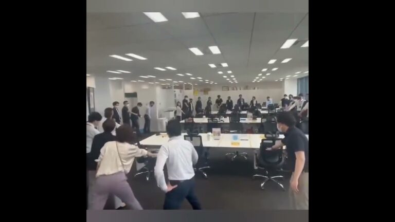 【ブラック企業】ブラック企業の朝礼がヤバすぎるwww