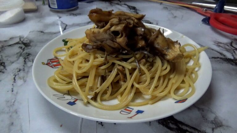 和風舞茸ツナ塩昆布パスタ☆