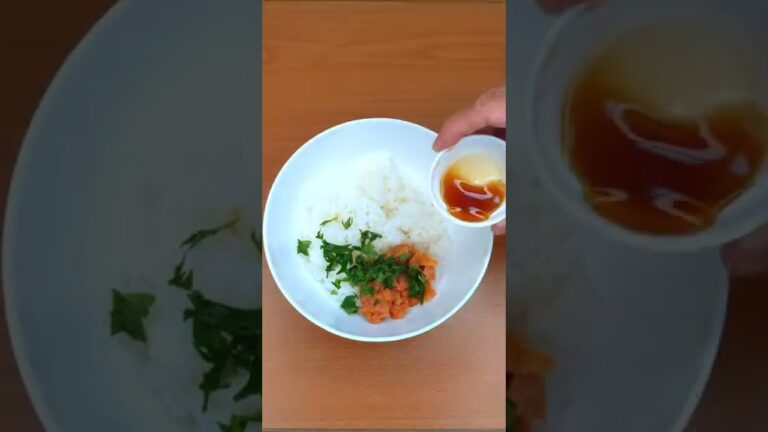 豊かな味わい！大葉と明太子のバター卵かけご飯