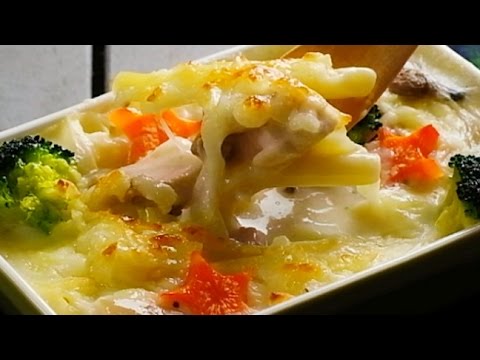 チキンたっぷりのマカロニグラタン