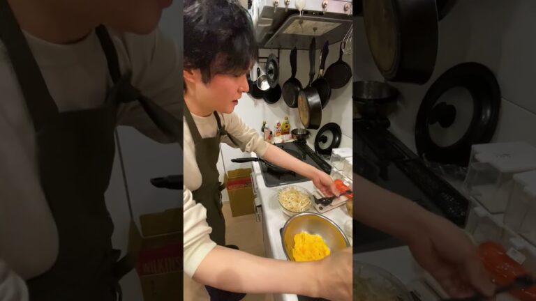 料理研究家に激安もやしでまかない作らせたらマジでお店レベルの逸品できた#shorts