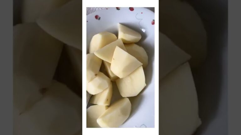 【本日の晩ご飯】はカレー＆ポテサラ＆長いものステーキ。