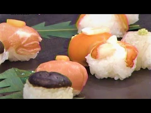 みんなでコロコロ手まり寿司