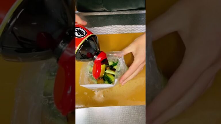 【簡単！】きゅうりの醤油浅漬け作るョ〜お弁当にも〜おうちごはん #shorts