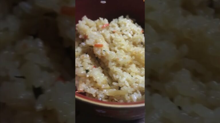 今夜は生姜の炊き込みご飯