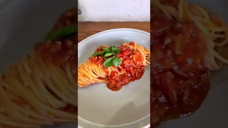 【簡単レシピ】超絶簡単なのに絶品ミートソースパスタ【1人レシピ】