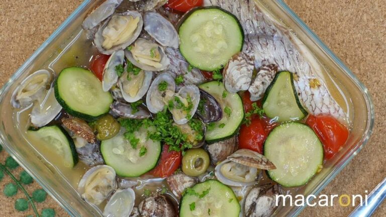 魚介たっぷり！レンジを使った「アクアパッツァ」の作り方