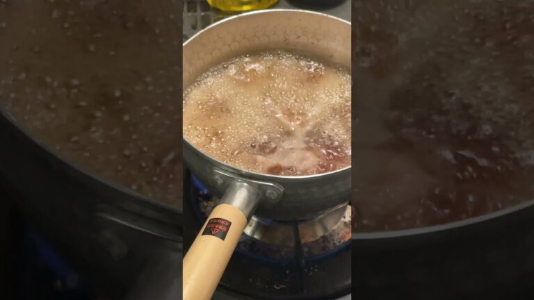 【5分で完成】豚肉ネギうどん！【自炊日記】#Shorts