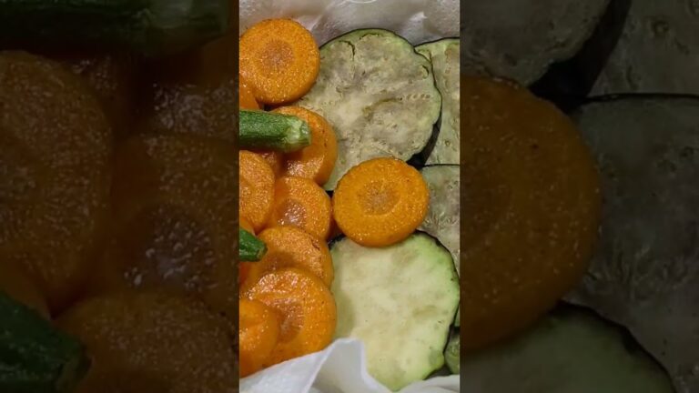 茄子とオクラをパパッと・・生姜麺つゆで揚げ浸しshort🍆🥕