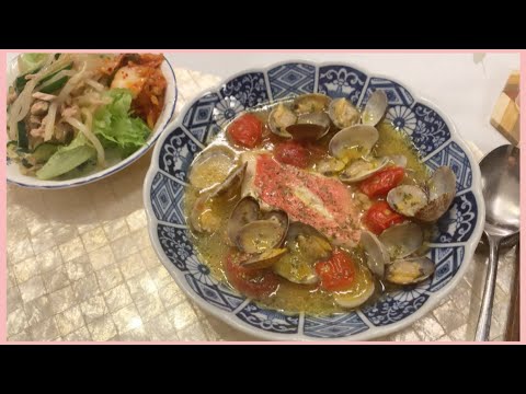 【簡単レシピ】フライパンに材料を入れて煮るだけアクアパッツァ