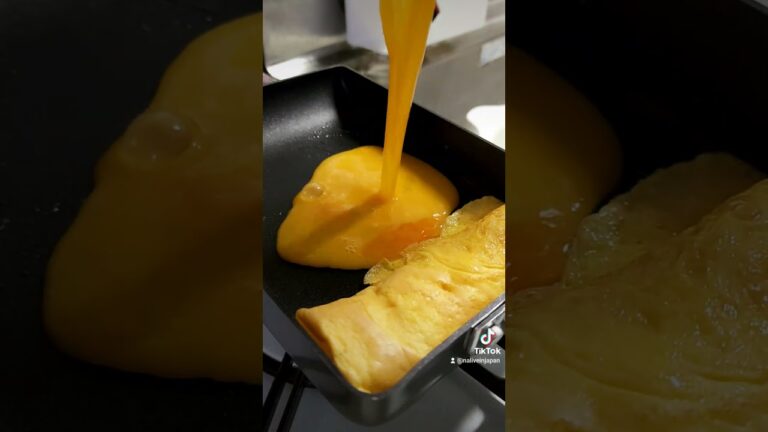 卵巻とカニカマ trứng cuộn thanh cua #shorts #nacancook #簡単料理 #cooking #おすすめ #美味しい #人気 #料理動画 #簡単レシピ #節約レシピ