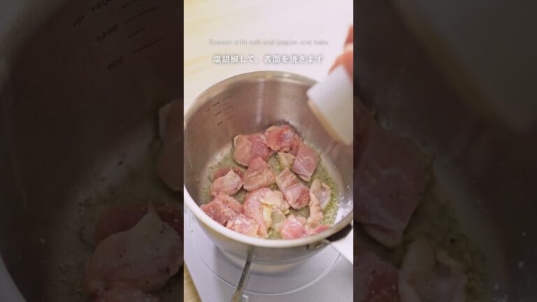 【野菜たっぷり食べごたえ抜群！】鶏もも肉とキャベツのスープ　#shorts